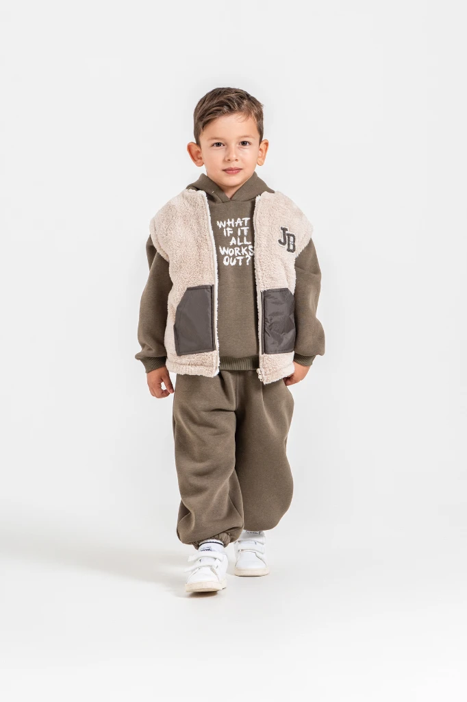 Erkek Çocuk Peluş Yelekli Kapüşonlu Sweatshirt ve Jogger Pantolon 3’lü Takım 8307 WNT - HAKİ