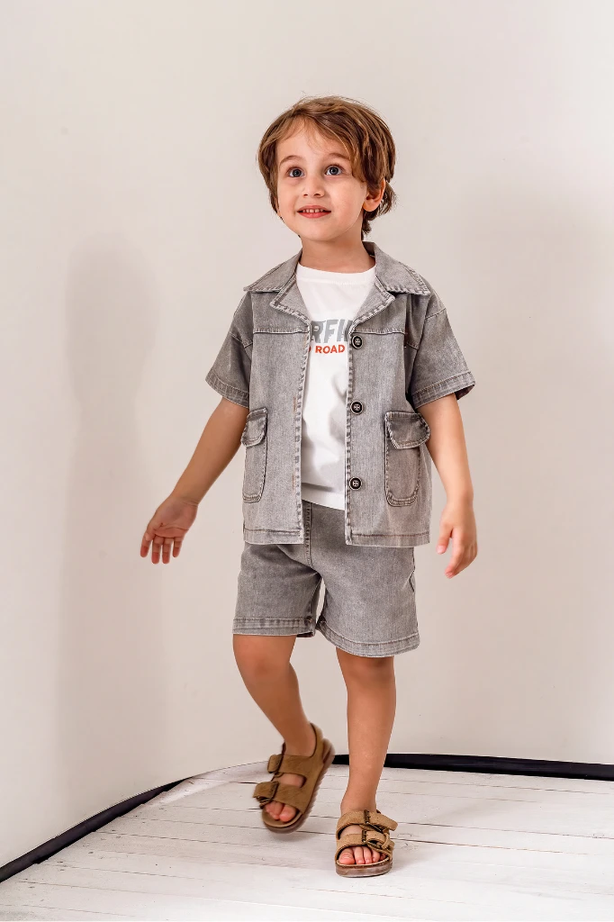 Kot Gömlek Kot Şort ve T-shirt 3lü Erkek Çocuk Takım - GRİ