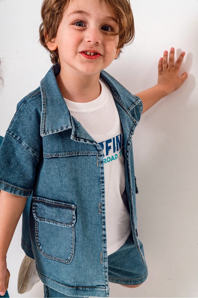 Kot Gömlek Kot Şort ve T-shirt 3lü Erkek Çocuk Takım - MAVİ