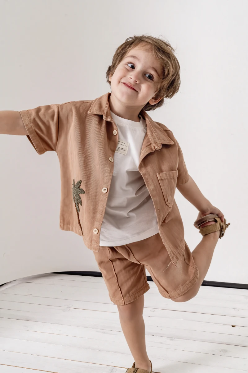 Palmiye Nakışlı Kısa Kollu Gömlek Şort 3lü Erkek Çocuk Takım 3702 - VİZON