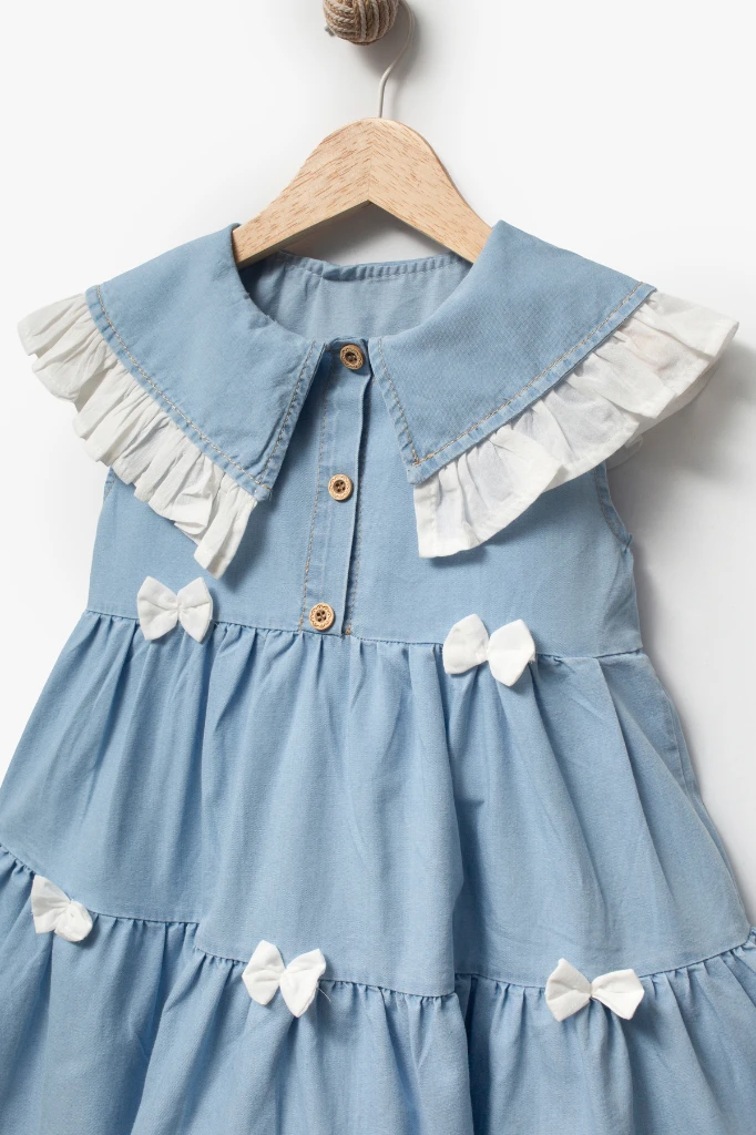 Yakası Fırfırlı Fiyonk Detaylı Kız Çocuk Kot Elbise 3706 - AÇIK MAVİ