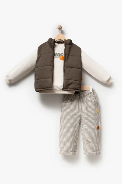 Erkek Çocuk Şişme Yelekli Basketbol Baskılı Sweatshirt ve Çizgili Pantolon 3’lü Takım 9107 - KAHVERENGİ