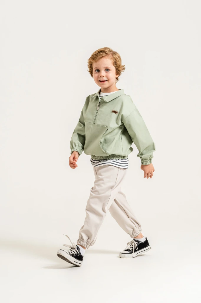 Erkek Çocuk Yarım Fermuarlı Sweatshirt, Çizgili Tişört ve Jogger Pantolon 3’lü Takım 9112 - YEŞİL