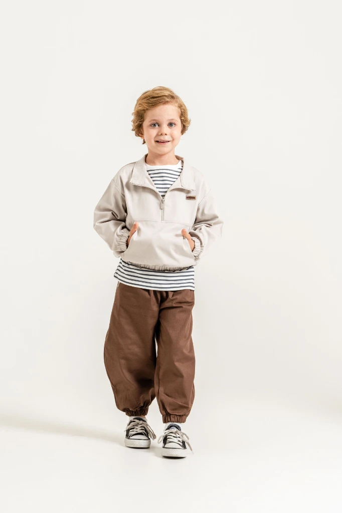 Erkek Çocuk Yarım Fermuarlı Sweatshirt, Çizgili Tişört ve Jogger Pantolon 3’lü Takım 9112 - BEJ