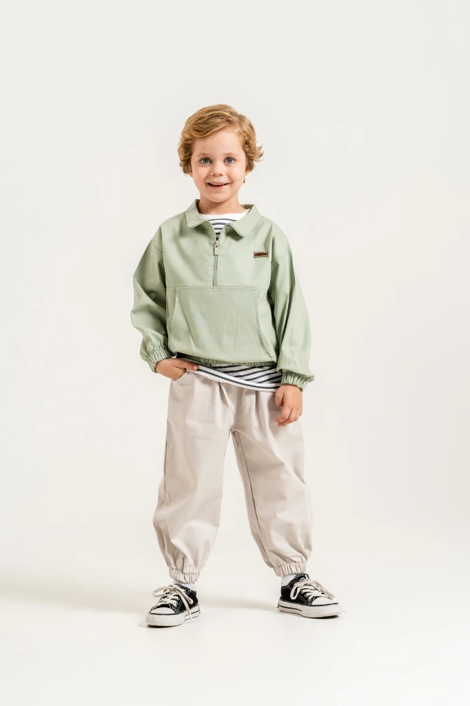 Erkek Çocuk Yarım Fermuarlı Sweatshirt, Çizgili Tişört ve Jogger Pantolon 3’lü Takım 9112 - YEŞİL