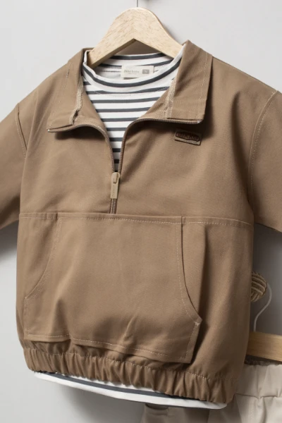 Erkek Çocuk Yarım Fermuarlı Sweatshirt, Çizgili Tişört ve Jogger Pantolon 3’lü Takım 9112 - VİZON