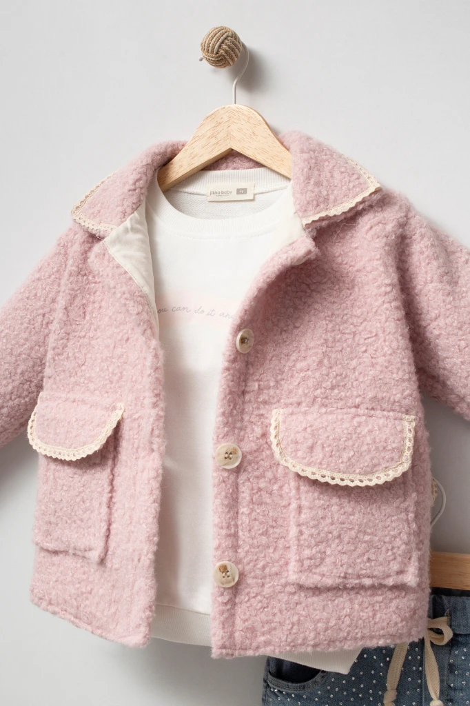Kız Çocuk Dantel Biyeli Peluş Ceketli Baskılı Sweatshirt ve Taş Detaylı Bol Paça Jean Pantolon 3’lü Takım 8302 WNT - PEMBE