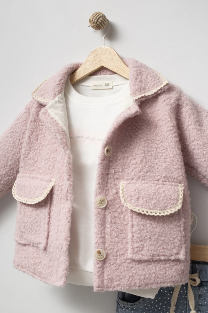 Kız Çocuk Dantel Biyeli Peluş Ceketli Baskılı Sweatshirt ve Taş Detaylı Bol Paça Jean Pantolon 3’lü Takım 8302 WNT - PEMBE