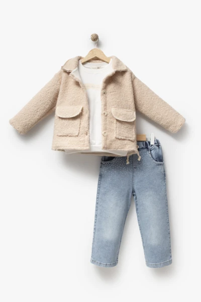 Kız Çocuk Dantel Biyeli Peluş Ceketli Baskılı Sweatshirt ve Taş Detaylı Bol Paça Jean Pantolon 3’lü Takım 8302 WNT - BEJ